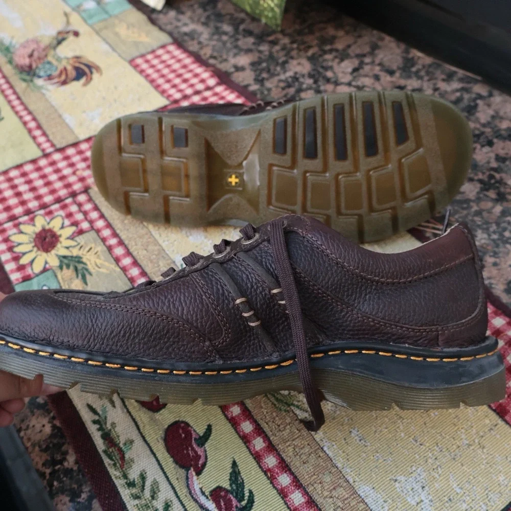 Vintage Dr. Martens DAWES Shoes Men Size 11 Oxford Brown Leather Lace Up Chunky